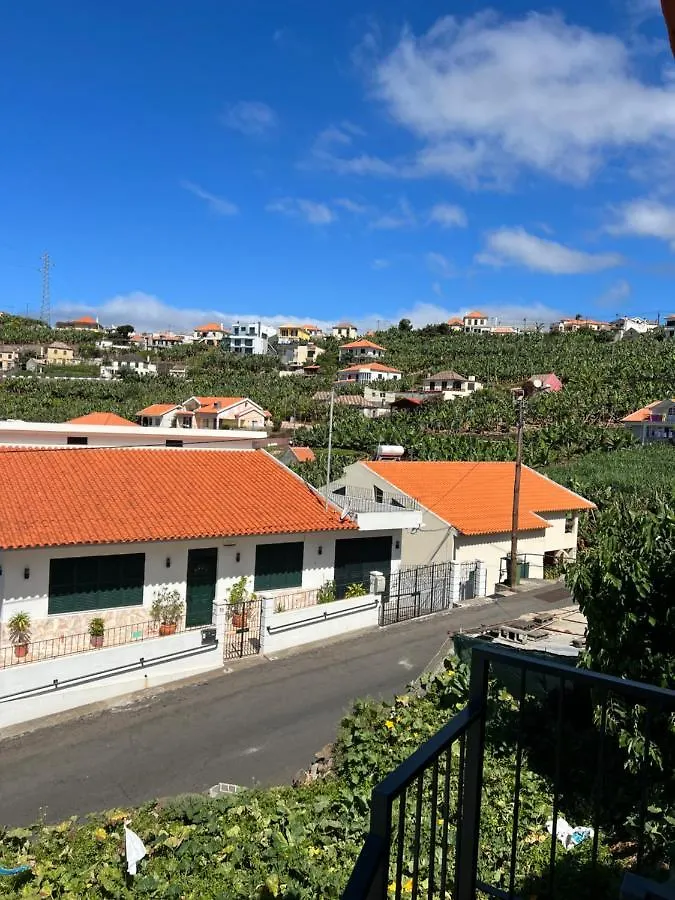 Villa Casa do Avô à Ponta do Sol  Hébergement de vacances Ponta do Sol (Madeira)